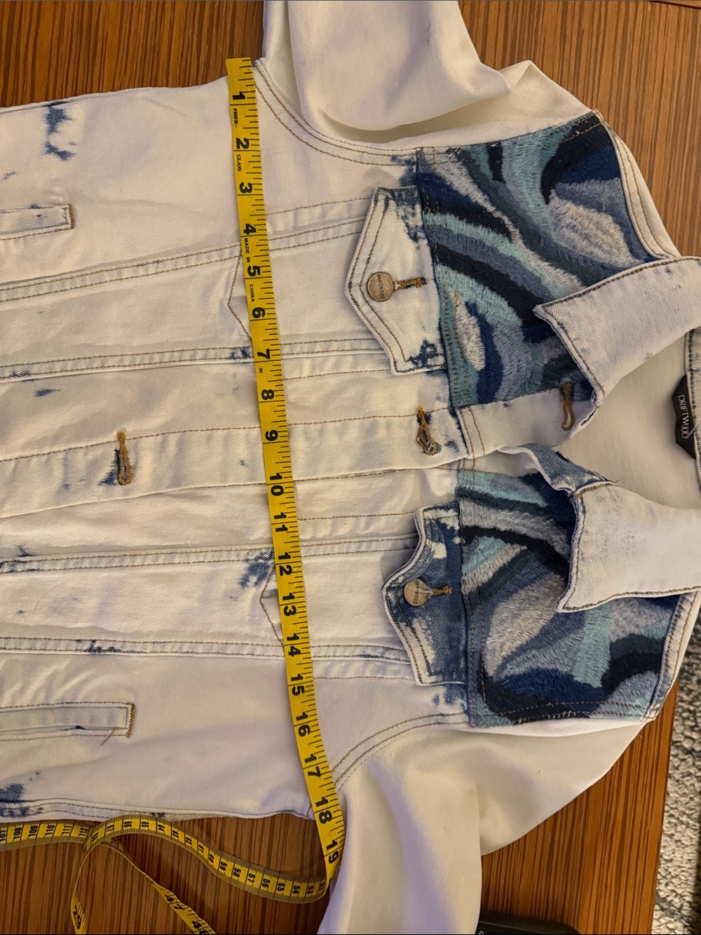 DRIFTWOOD White Jacket and bell bottom jeans with a beautiful blue crochet. - Picture 10 of 14